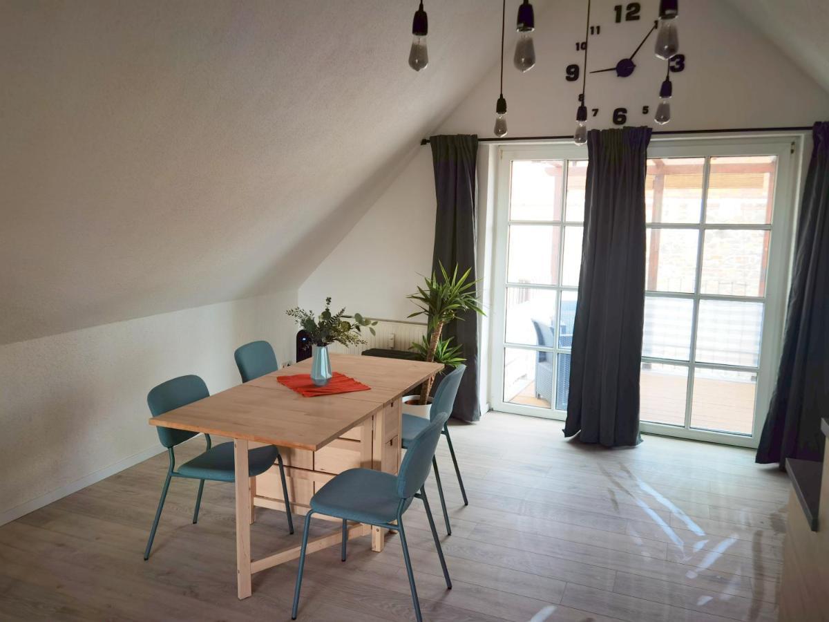 Grosses Offenes Loft Oder Kleine Gemuetliche Wohnung Mit Balkon Wolmirstedt Екстер'єр фото