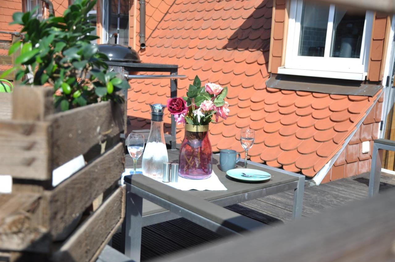 Grosses Offenes Loft Oder Kleine Gemuetliche Wohnung Mit Balkon Wolmirstedt Екстер'єр фото